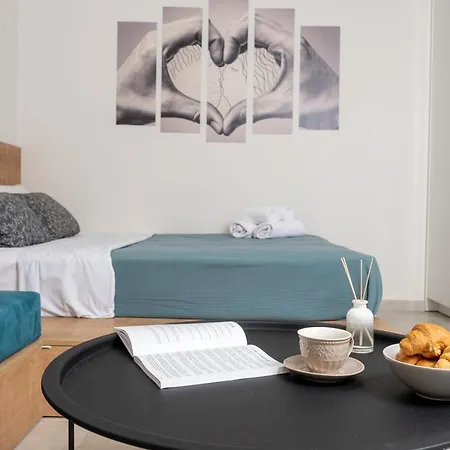 Lydia Apartment'S Kalamata Extérieur photo